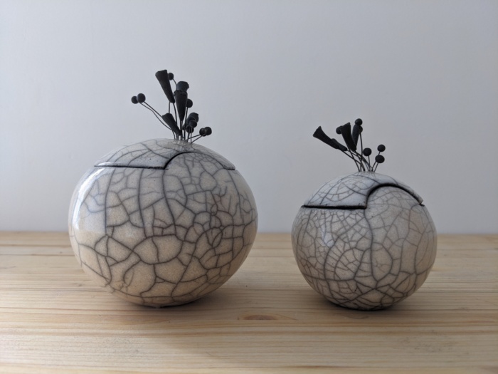Boîte en céramique RAKU – Atelier de la Terre Ronde