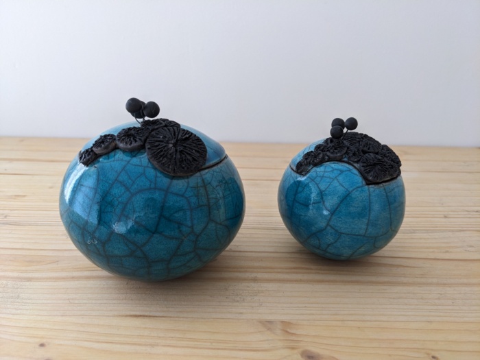 Boîte en céramique artisanale – Atelier de la Terre Ronde
